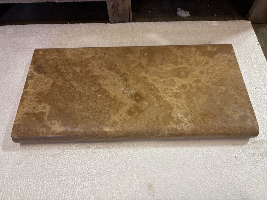 17-brown-travertine-wall-caps-577140