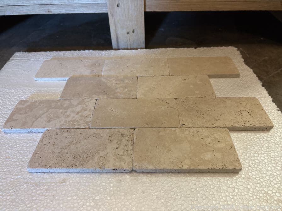 3-200-cream-colored-peruvian-travertine-tiles-577147