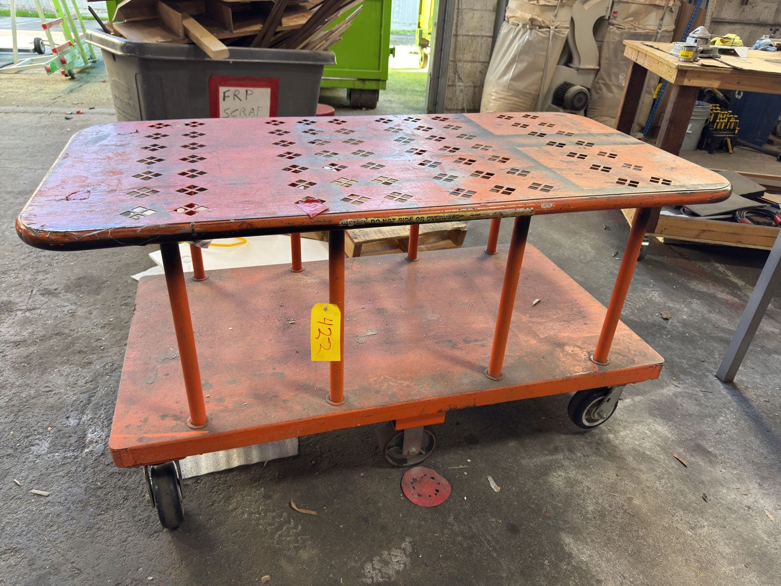 metal-material-cart-mkvuku5b