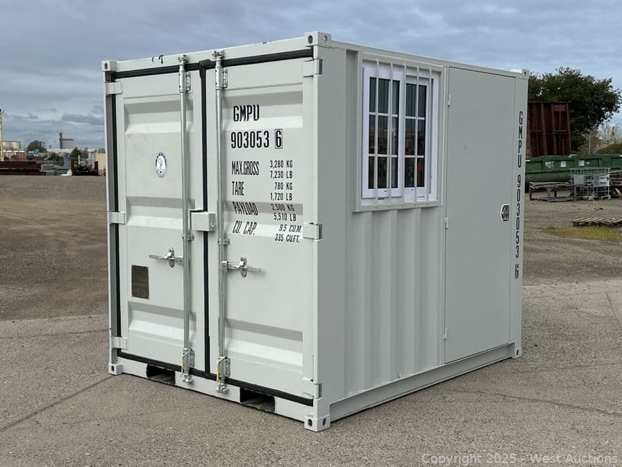 2024-8-container-with-door-and-window-579395