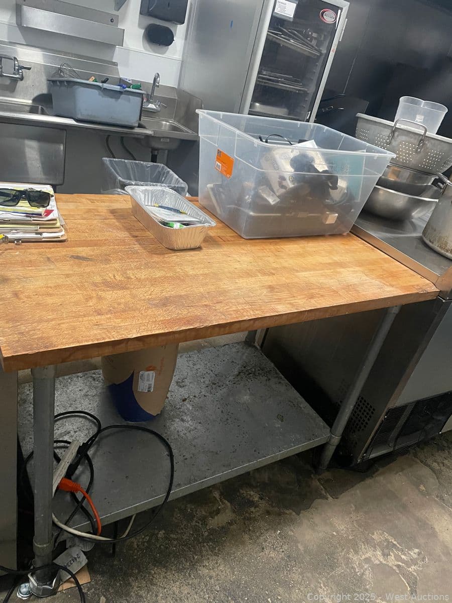 longer-butcher-prep-table-580728