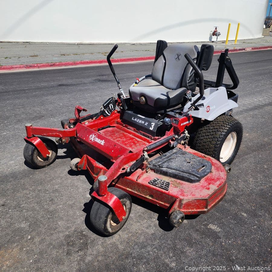 exmark-s-series-lazer-z-mower-581443