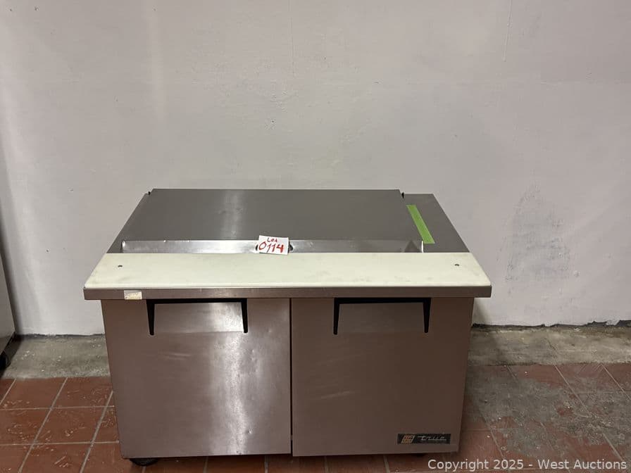 true-sandwich-prep-refrigerator-589808