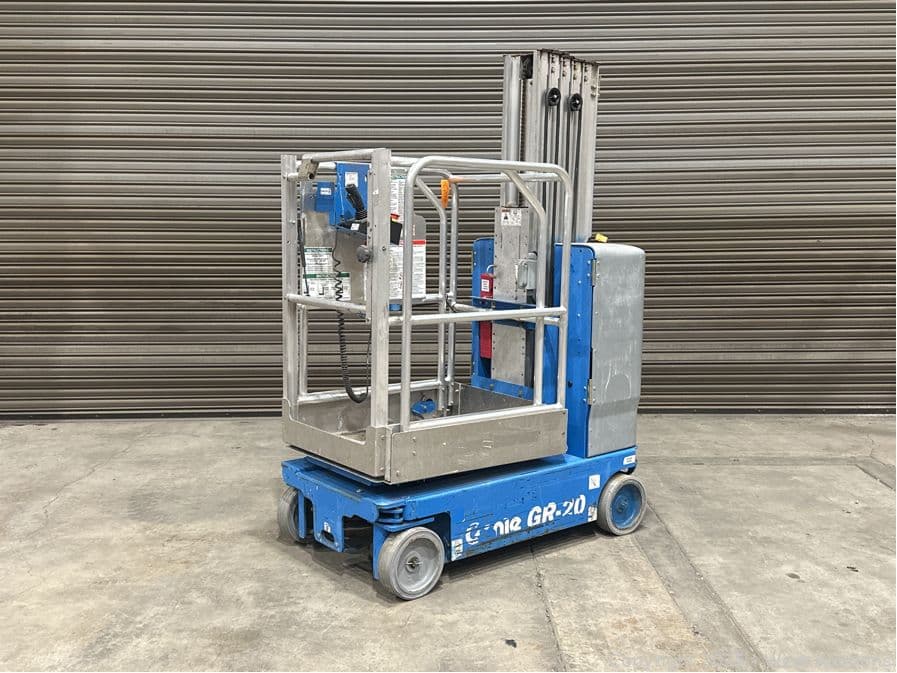 2016-genie-gr-20-vertical-mast-lift-20-39-max-lift-height-581119