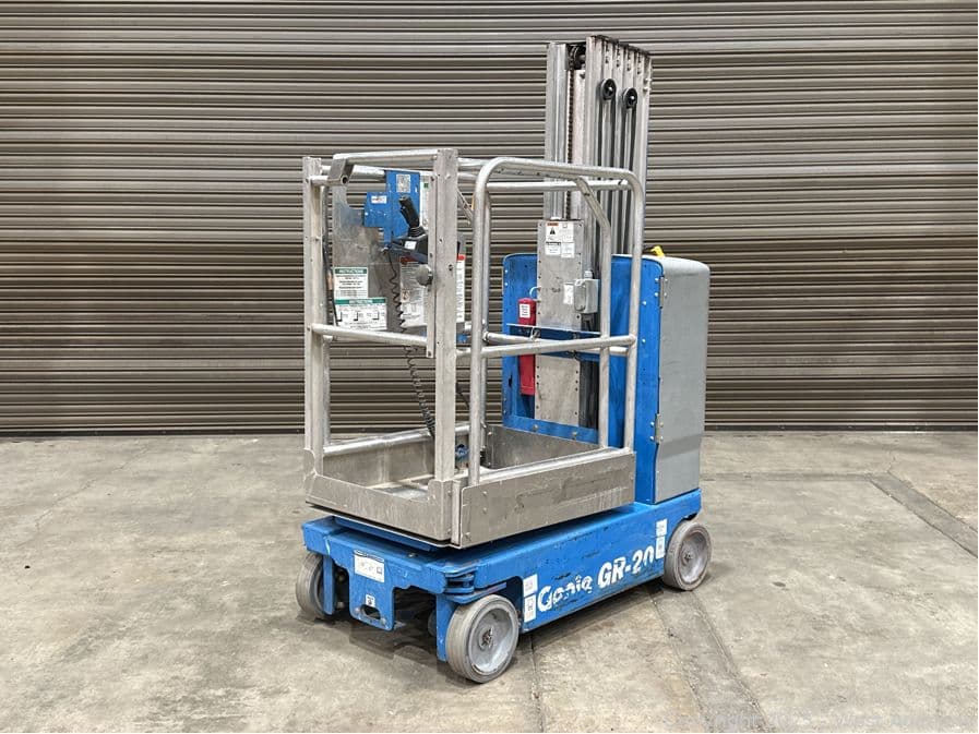 2016-genie-gr-20-vertical-mast-lift-20-39-max-lift-height-581120