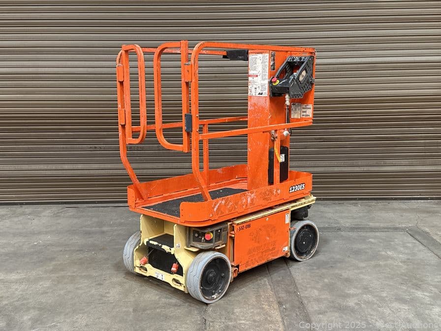2008-jlg-1230es-vertical-mast-lift-12-39-max-height-584886