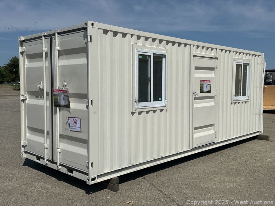 2025-portable-office-with-door-and-2-windows-220-5-34-x80-5-34-x83-34-unused-589081