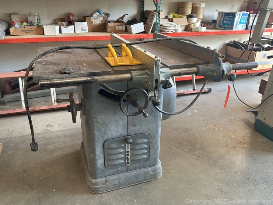 delta-unisaw-10-table-saw-581283