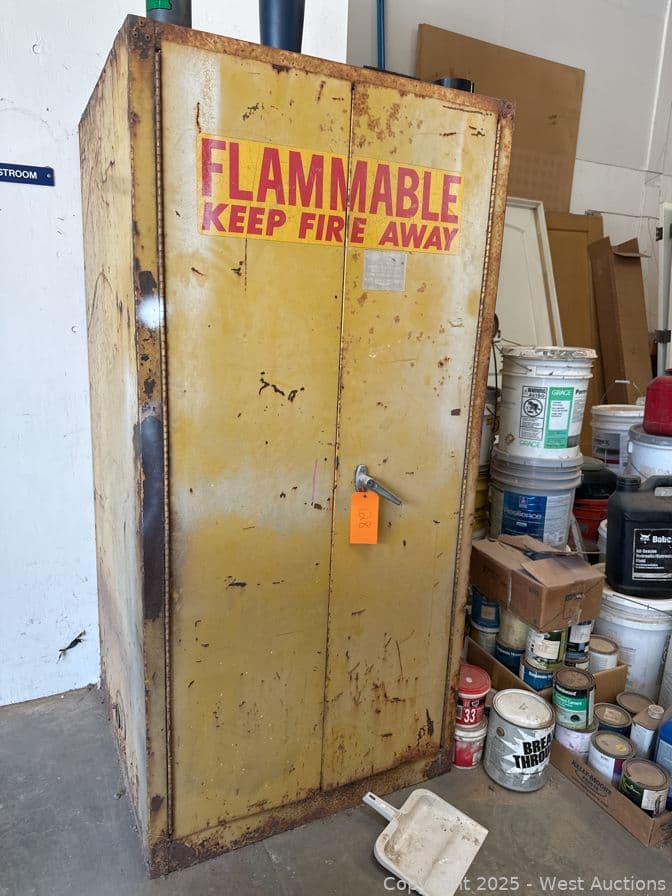 eagle-model-1962-60-gallon-flammable-materials-cabinet-581257