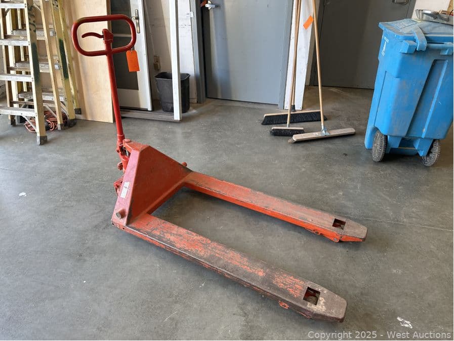 jet-5-500lb-pallet-jack-581256