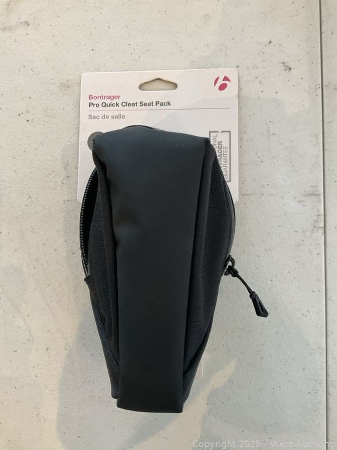 bontrager-pro-quick-cleat-saddle-bag-588079