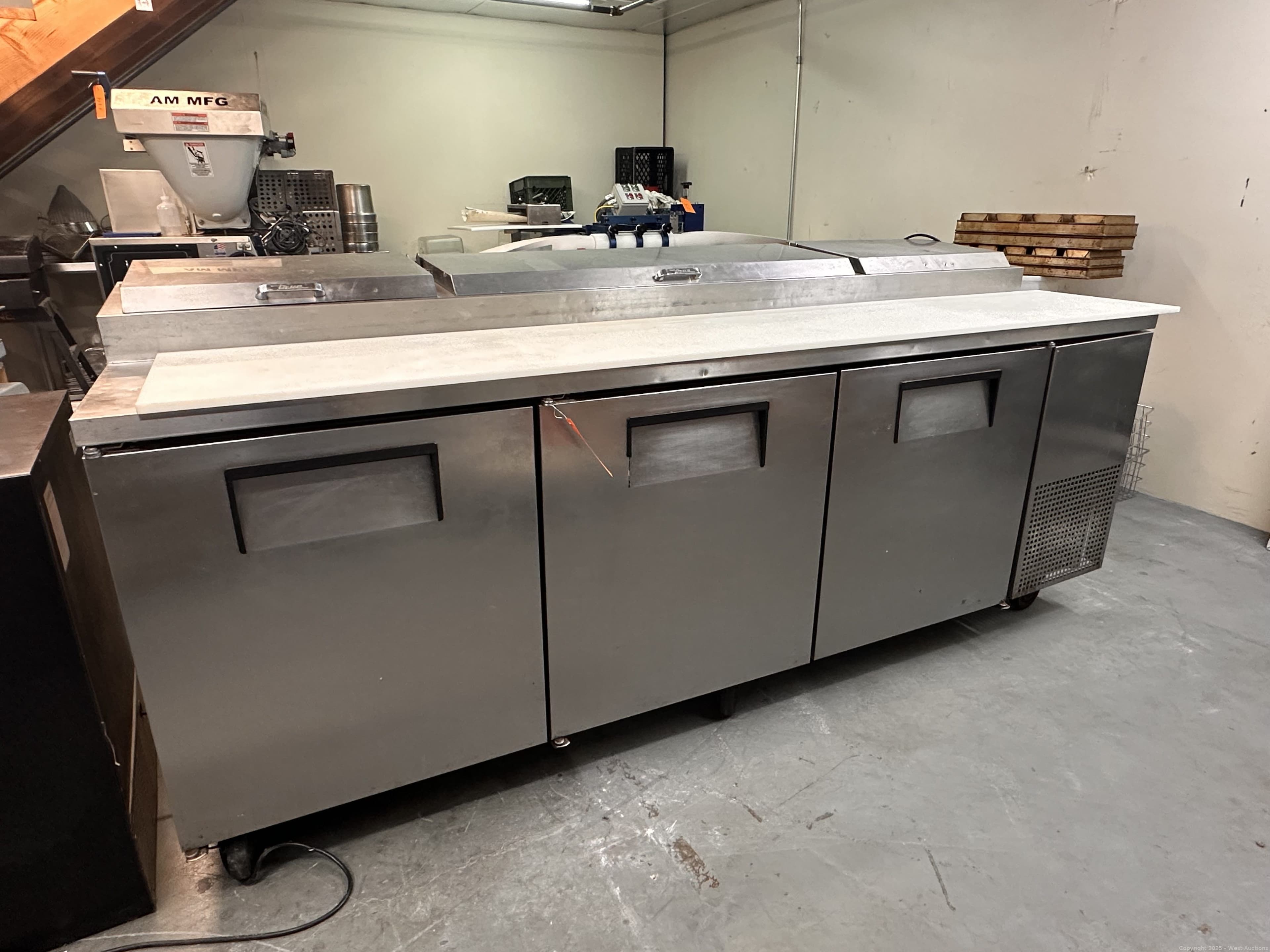 true-refrigerated-prep-station-582275