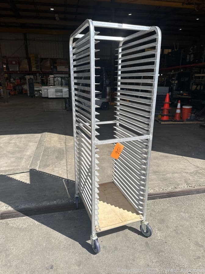 aluminum-bakers-rack-582268