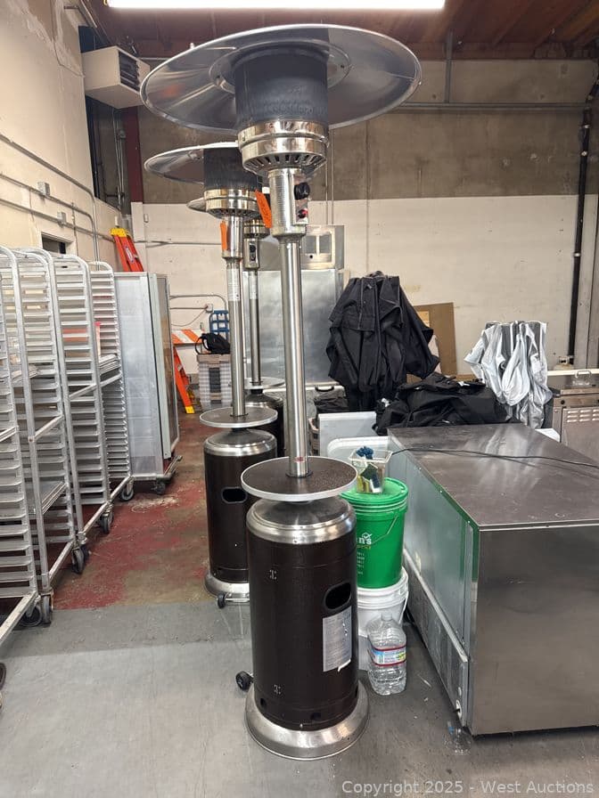 uline-gas-powered-outdoor-patio-heater-582224