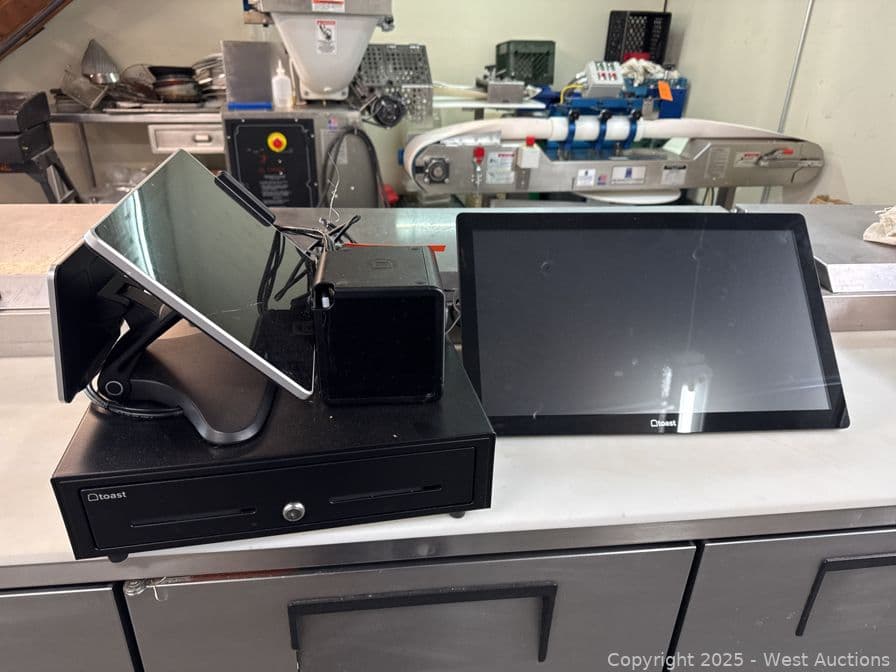 toast-pos-system-with-cash-box-nsf-reader-and-more-582216