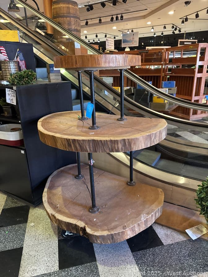 handmade-rolling-solid-wood-slab-retail-display-584081