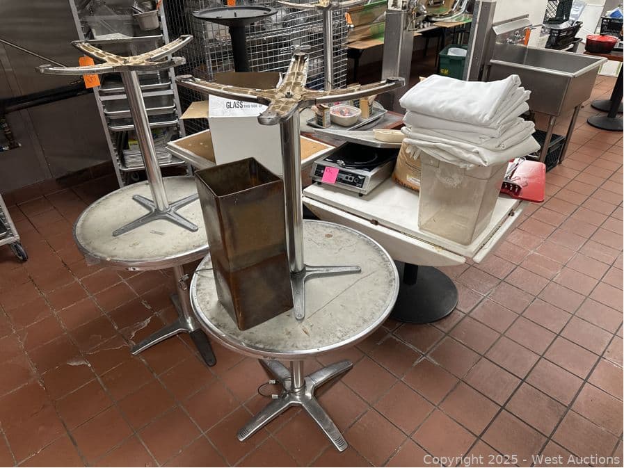 8-assorted-tables-and-contents-584248