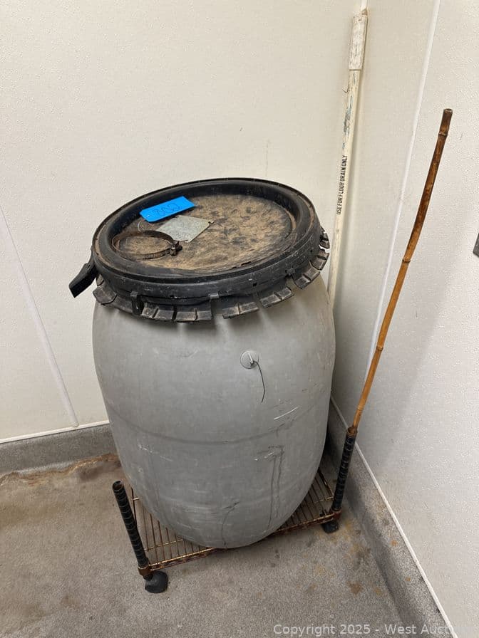 rolling-rack-and-bin-of-wood-chips-586398