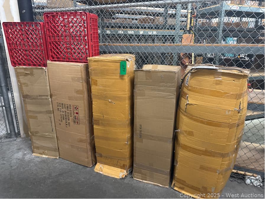 5-assorted-faux-christmas-trees-586917