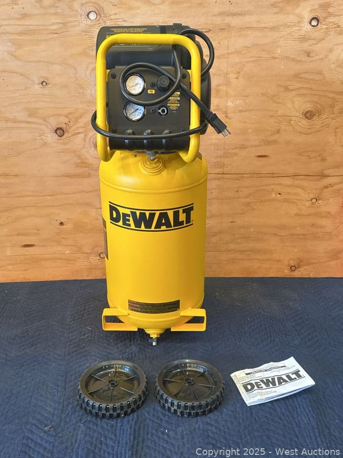 dewalt-15-gal-portable-electric-air-compressor-439-retail-price-585855