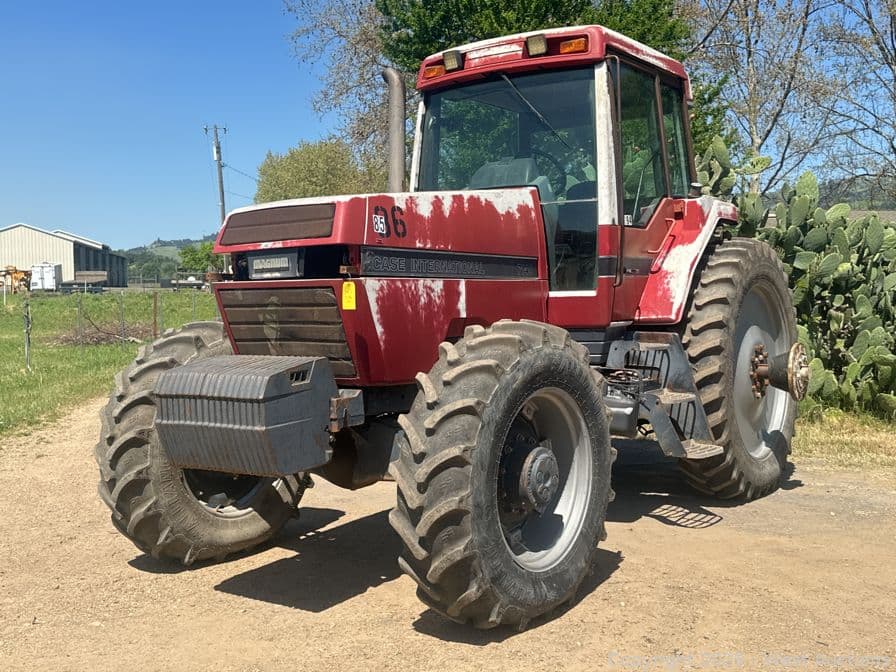 case-ih-7140-row-crop-tractor-589536