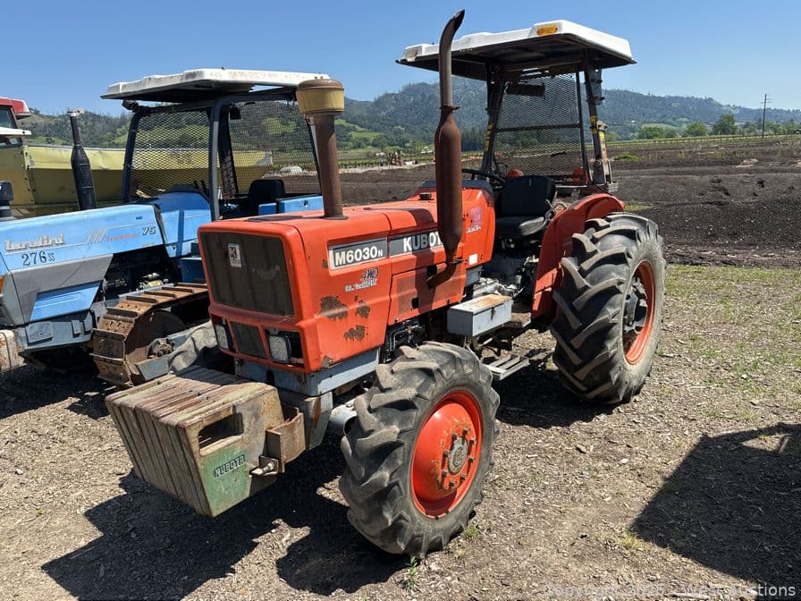 kubota-m6030n-4wd-utility-tractor-589532