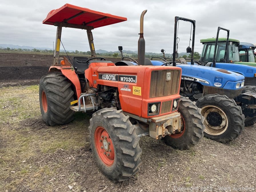 kubota-m7030n-4wd-utility-tractor-589592