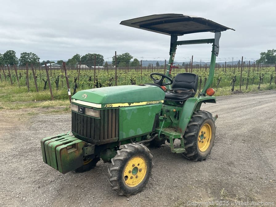 john-deere-790-4wd-compact-utility-tractor-589578