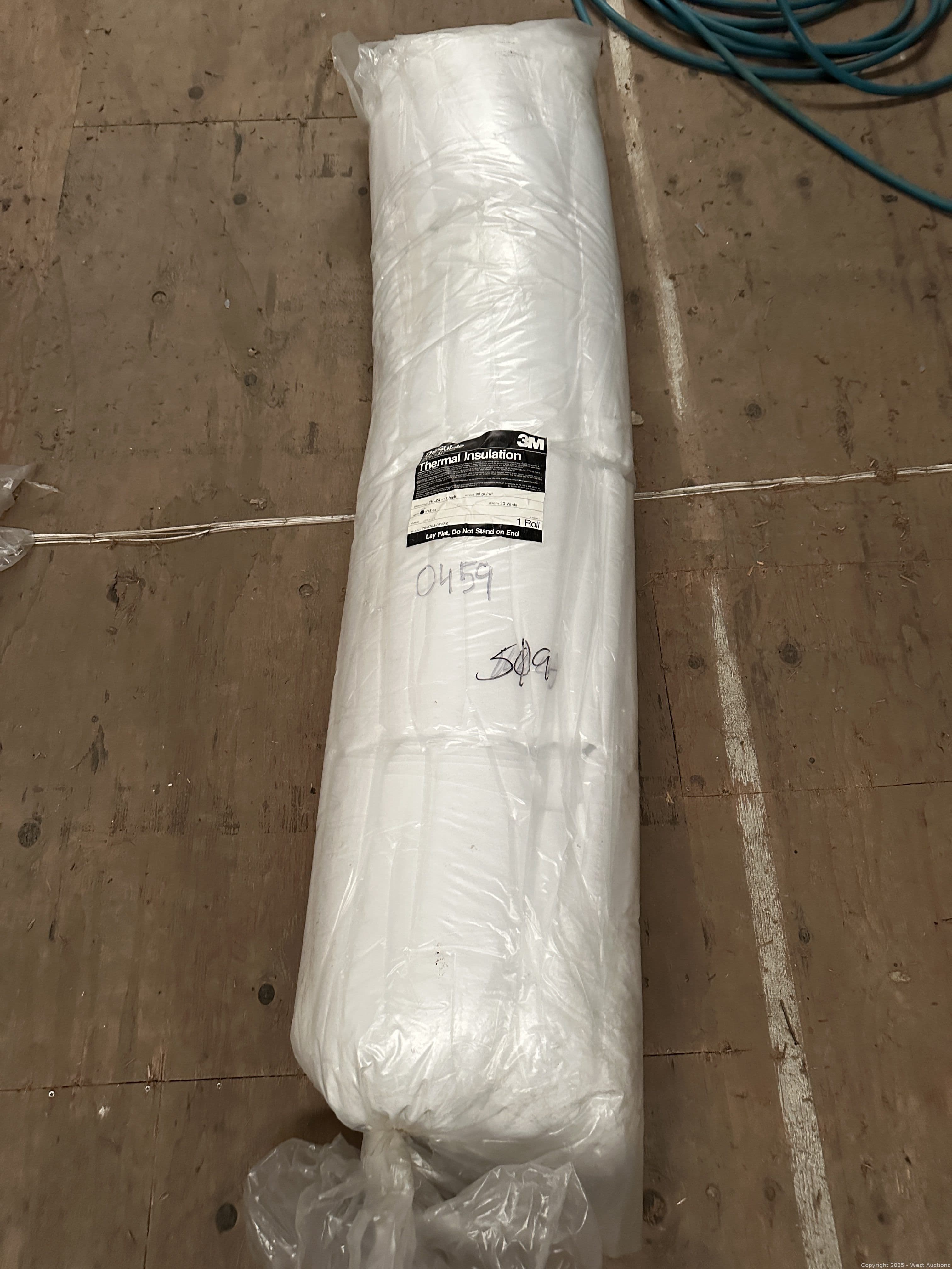 roll-of-3m-thinsulate-lite-loft-thermal-insulation-620371