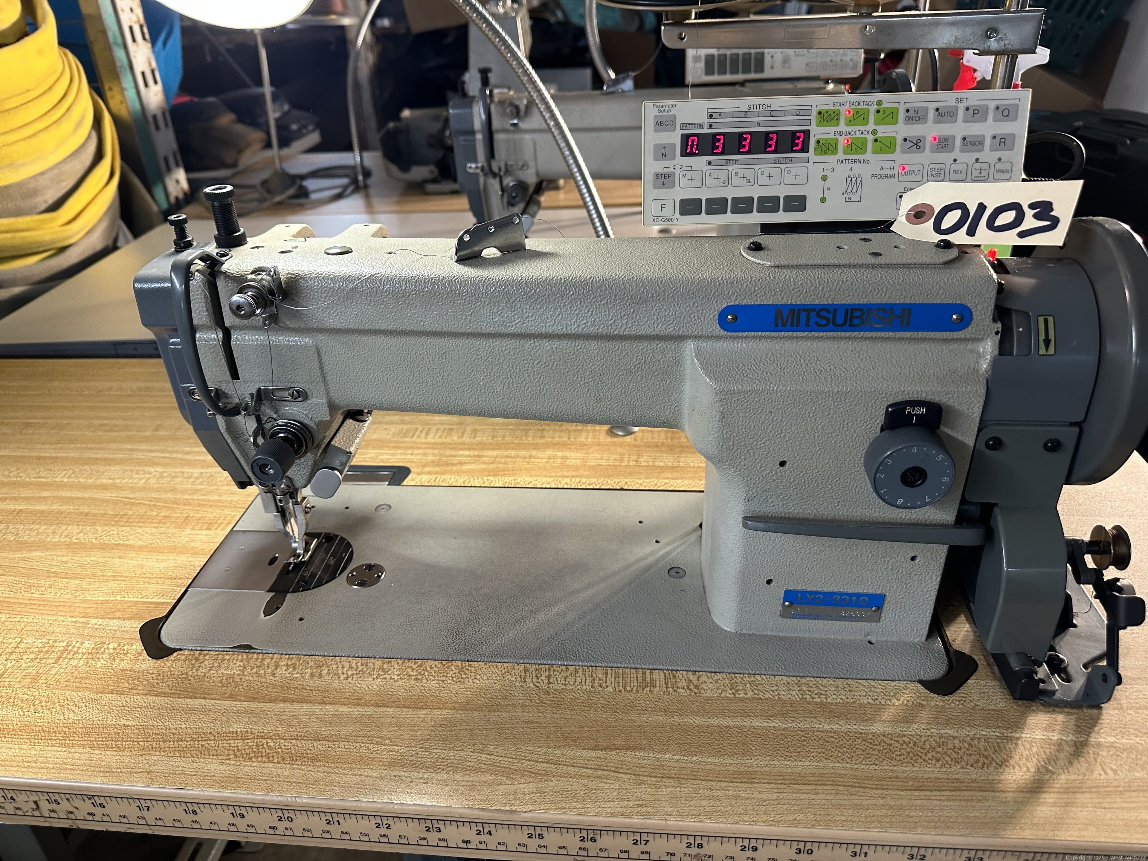 mitsubishi-ly2-3310-walking-foot-sewing-machine-613223