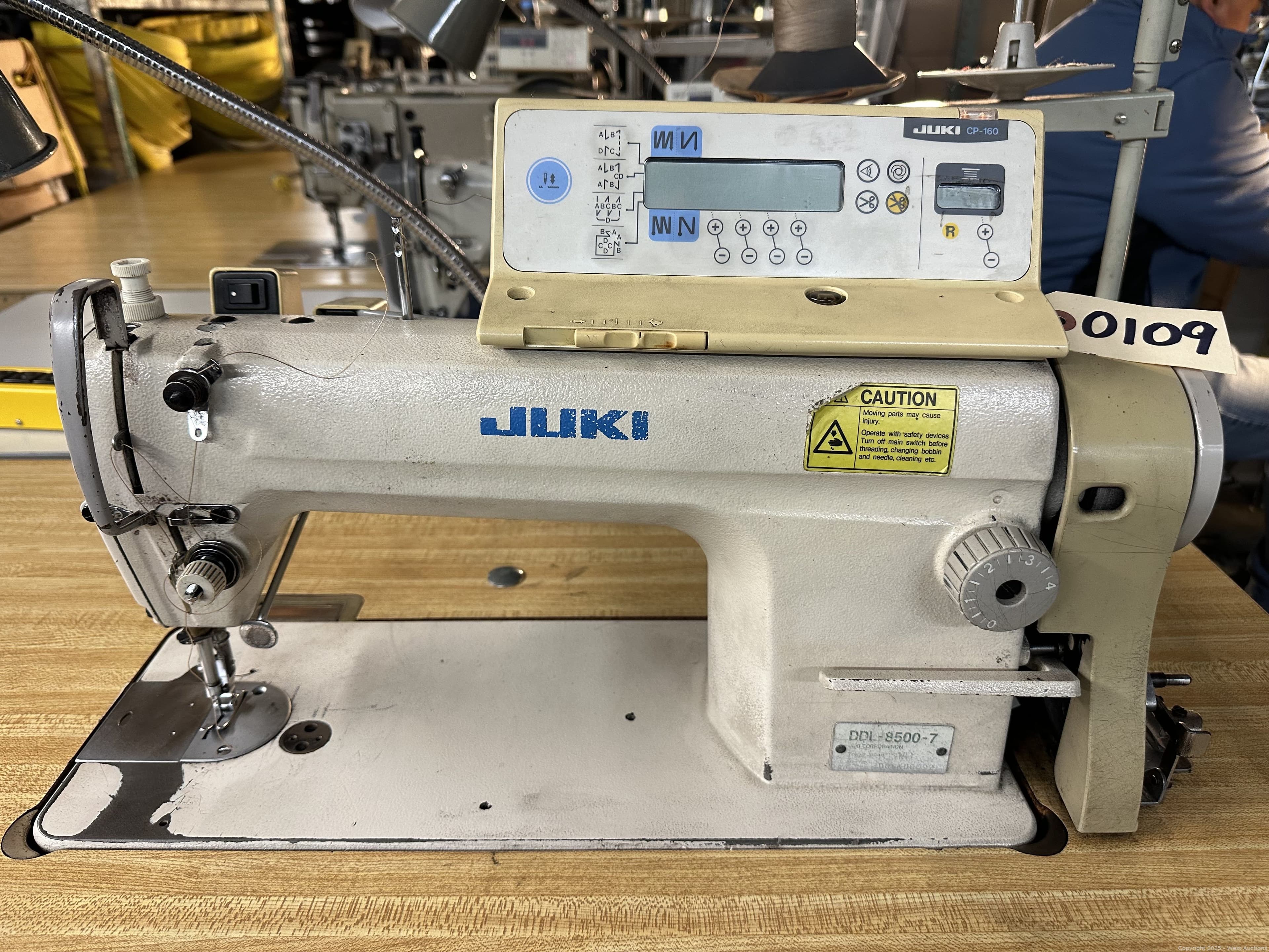 juki-ddl-8500-7-sewing-machine-613217