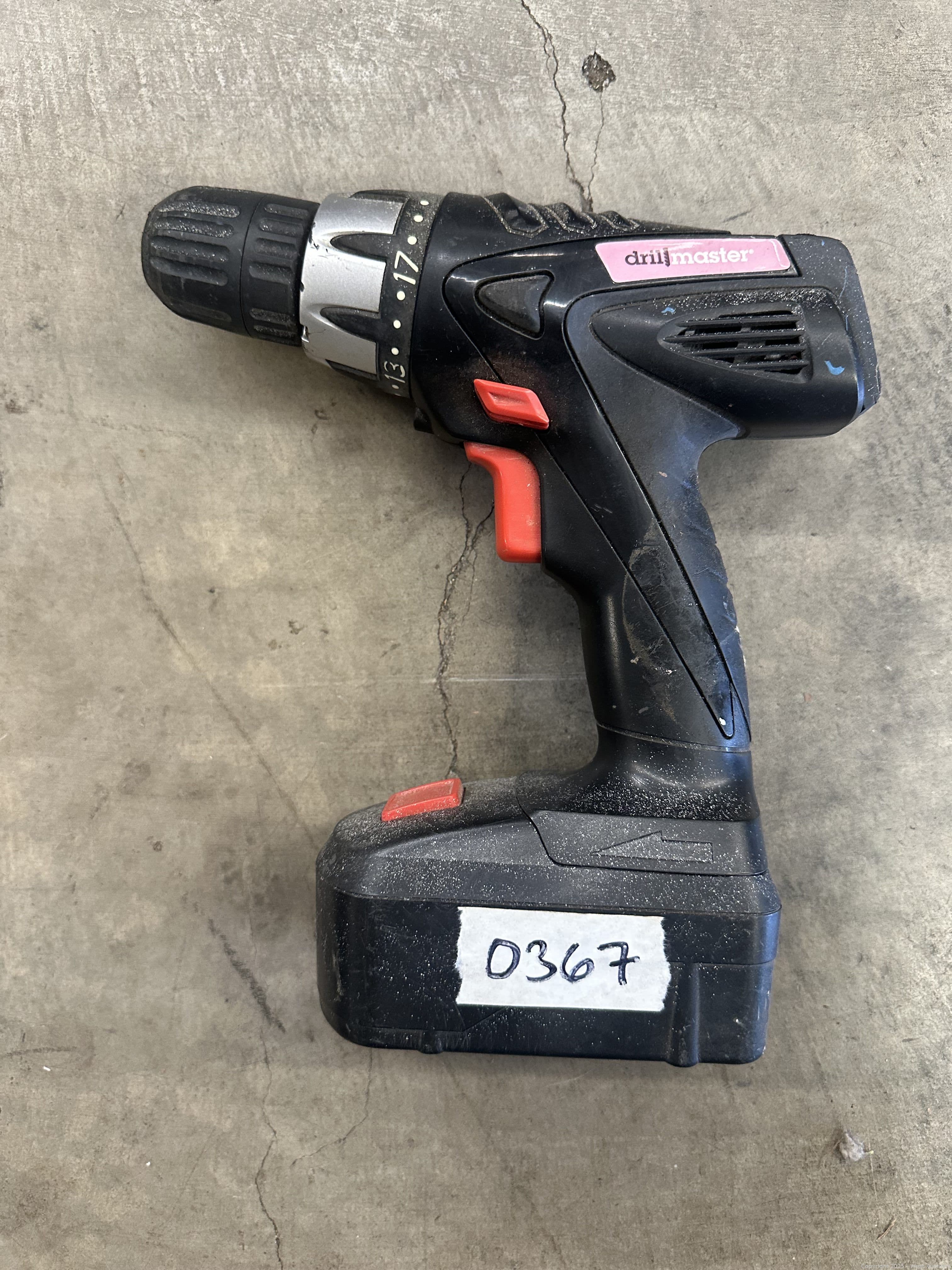 drill-master-3-8-cordless-drill-613442