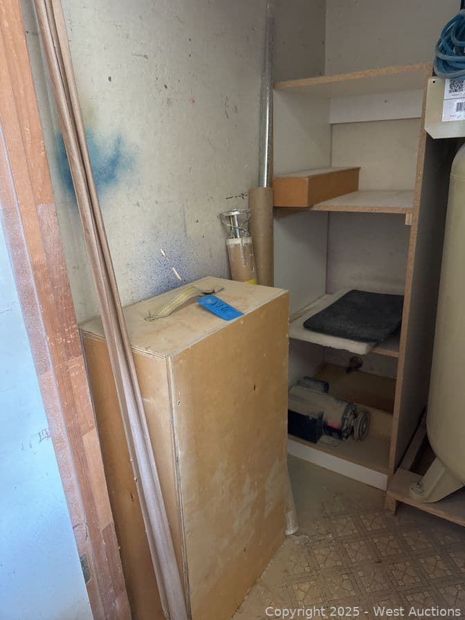 contents-of-closet-cabinets-motor-auger-and-more-590452