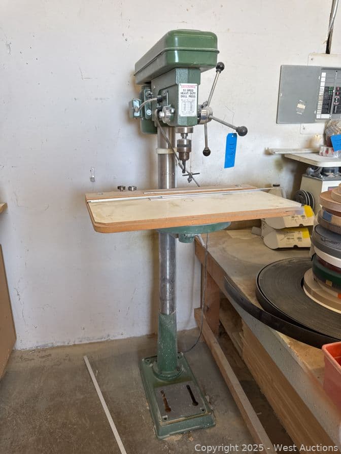 central-machinery-16-speed-heavy-duty-drill-press-590449