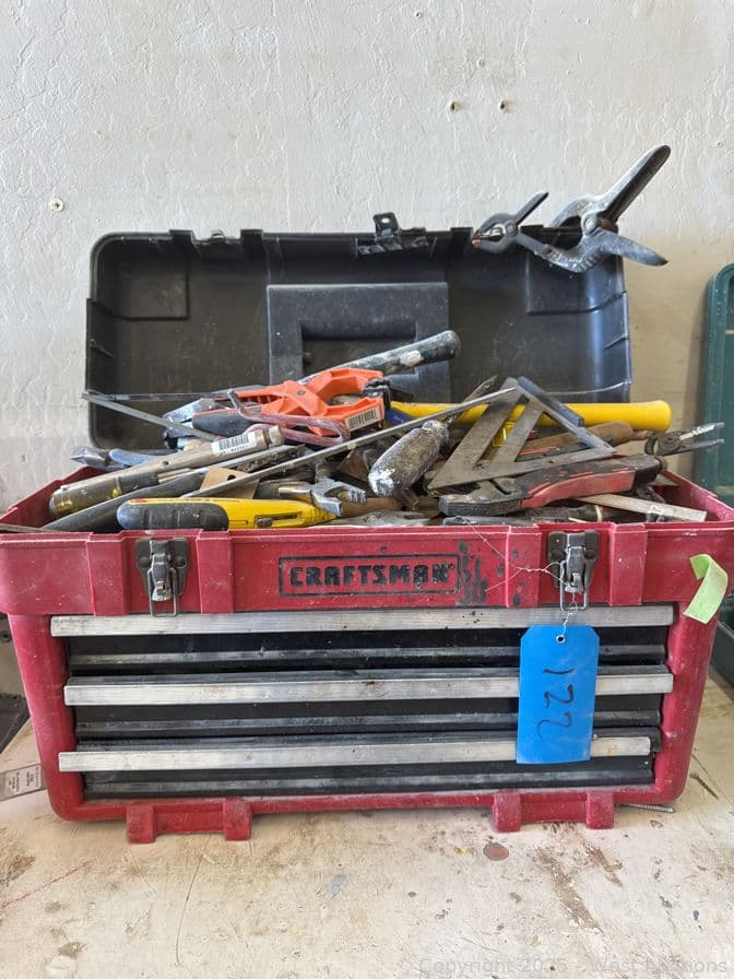 craftsman-toolbox-with-contents-assorted-hand-tools-590446