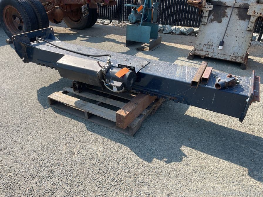 one-sided-car-lift-607281