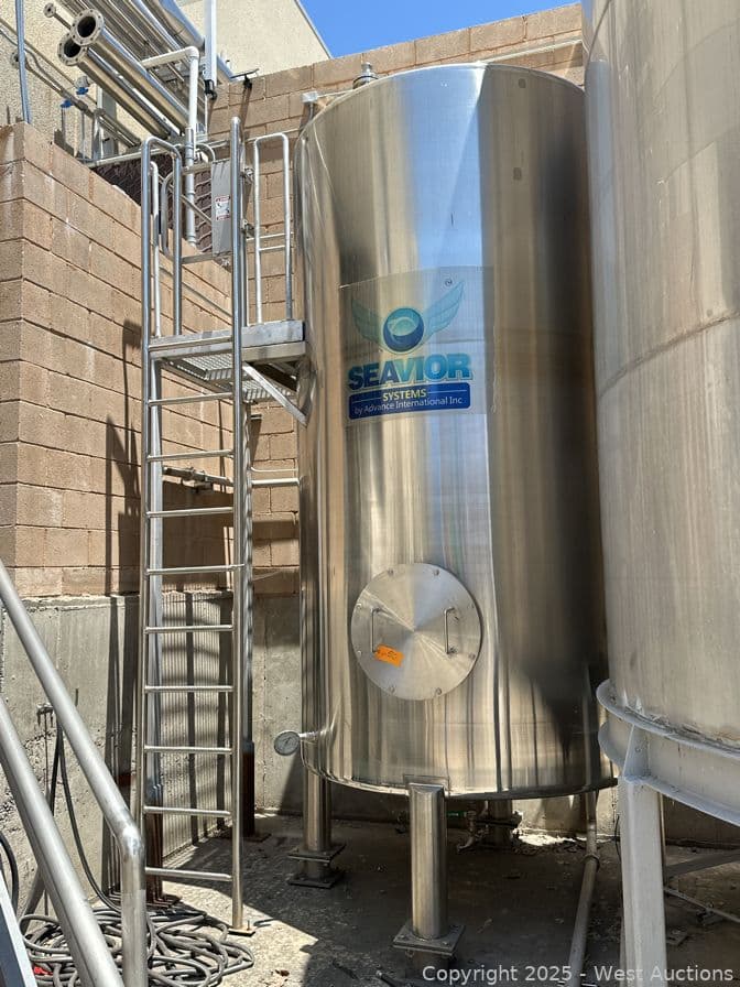 stainless-steel-media-tank-with-attached-ladder-catwalk-pneumatic-actuator-and-more-596476