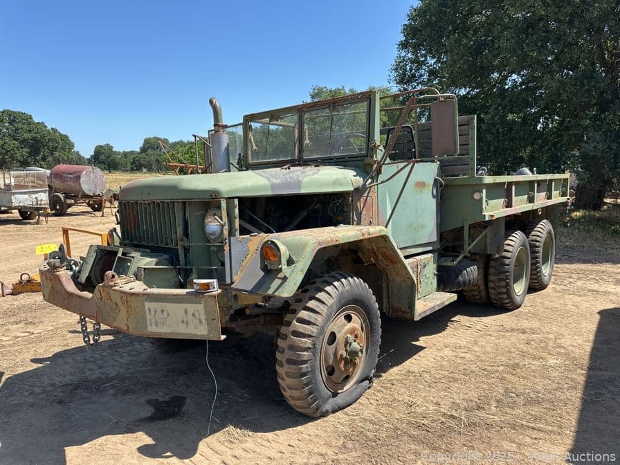 2-5-ton-6x6-army-cargo-truck-590967