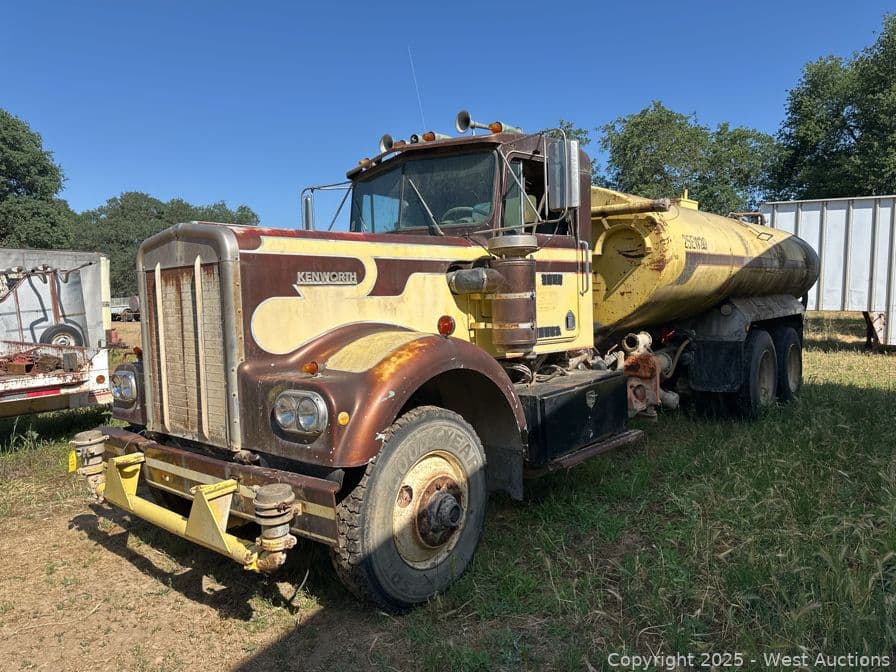 1978-kenworth-w900a-water-tanker-truck-590987