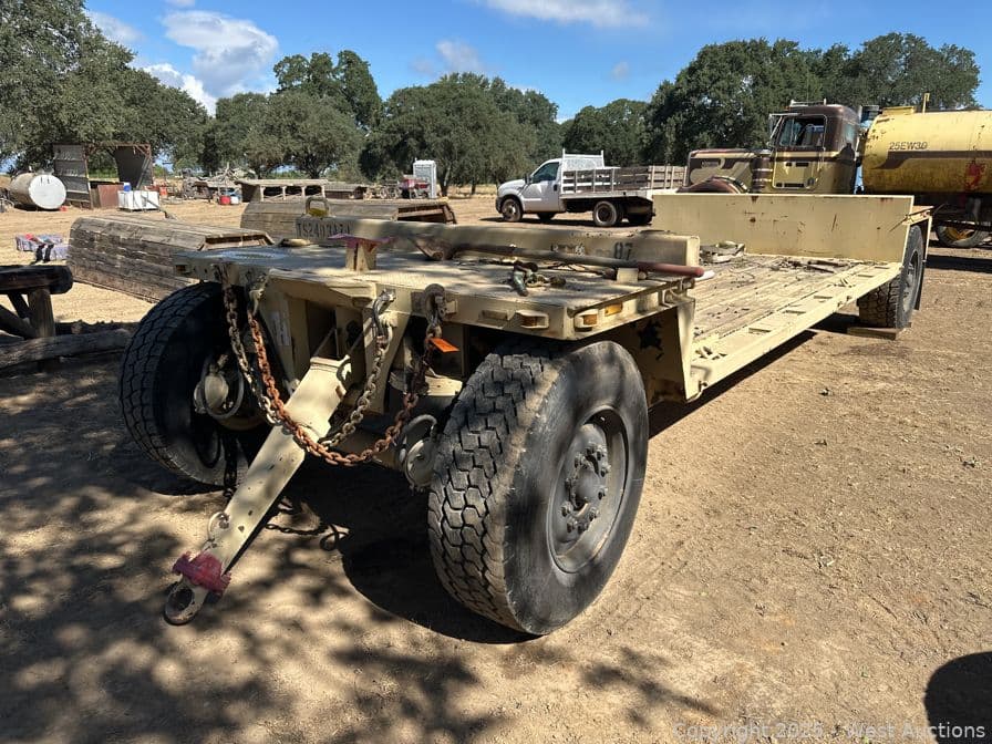 22-heavy-military-expanded-mobility-ammunition-trailer-591255