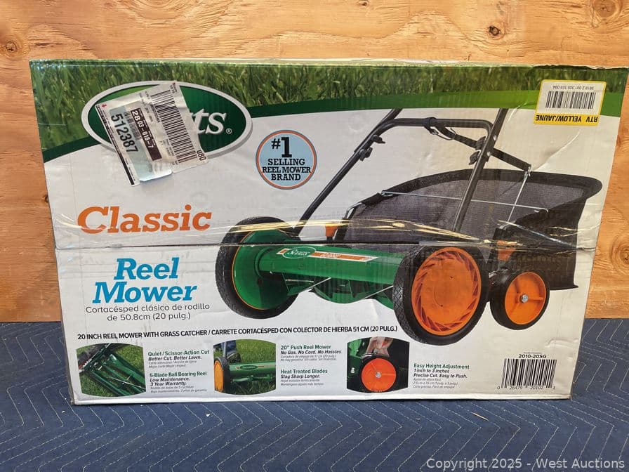 scotts-20-in-manual-walk-behind-reel-lawn-mower-includes-grass-catcher-149-retail-price-593177
