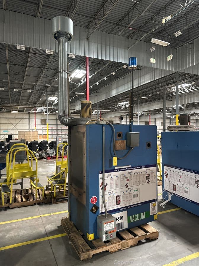 vacuum-scrap-box-595393