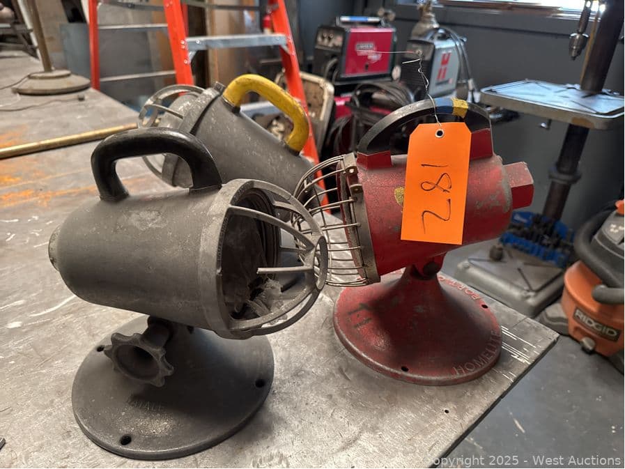 3-assorted-vintage-work-lights-595948