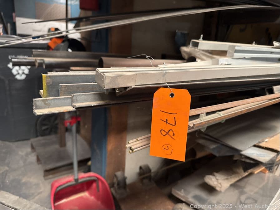 contents-of-2-cantilever-shelves-assorted-steel-595952