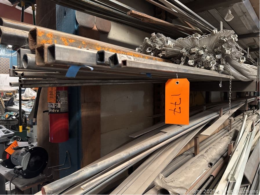 contents-of-2-cantilever-shelves-assorted-steel-595953