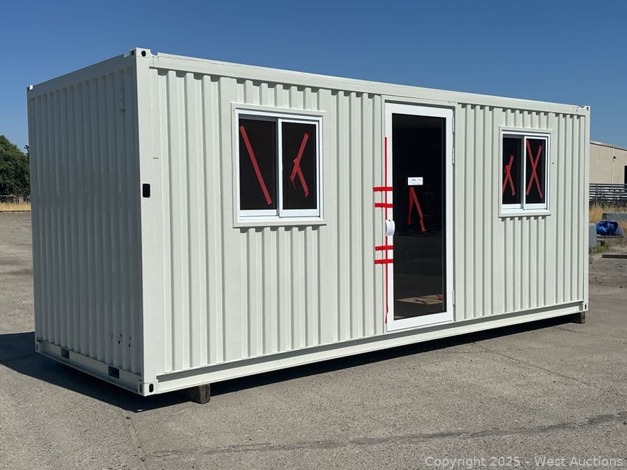 2025-20-39-ch20b-portable-office-with-sink-unused-597167