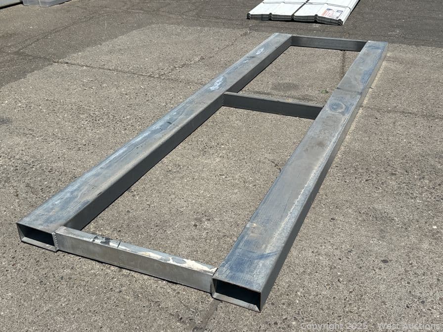 10-39-x3-39-heavy-duty-steel-frame-pallet-598152