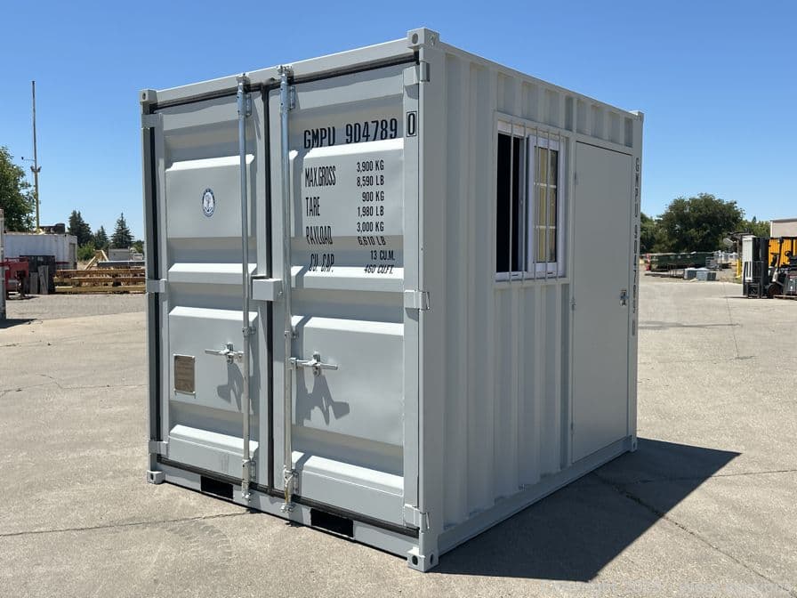 2025-9-39-container-with-door-and-window-598222