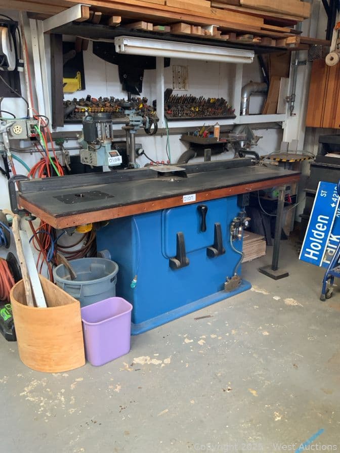 custom-made-router-table-by-dean-santner-605179