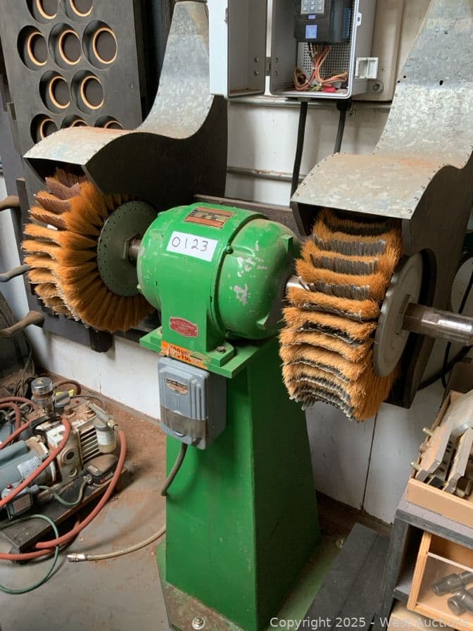 vonnegut-dual-brush-back-sander-605204